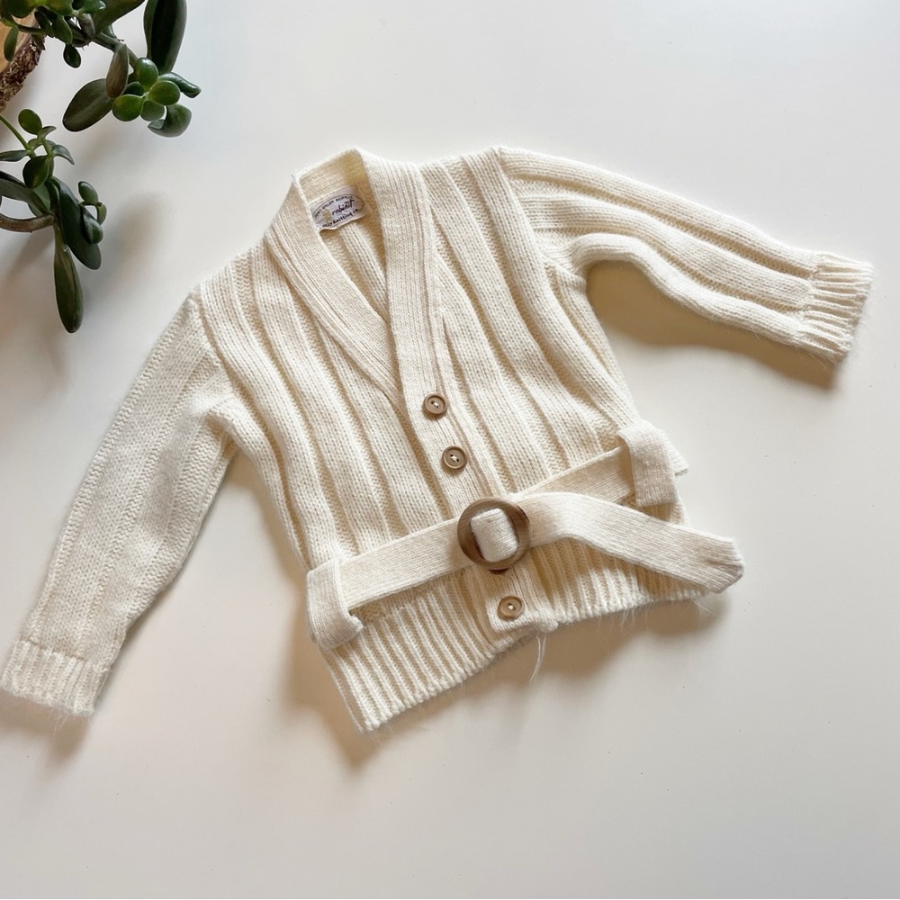 Vintage 1970’s Robinit Mat Knitting Co. Orlon Acrylic Ivory Belted Cardigan